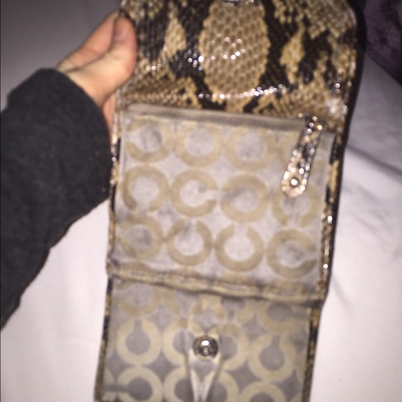 Coach wallet - Picture 2 of 3