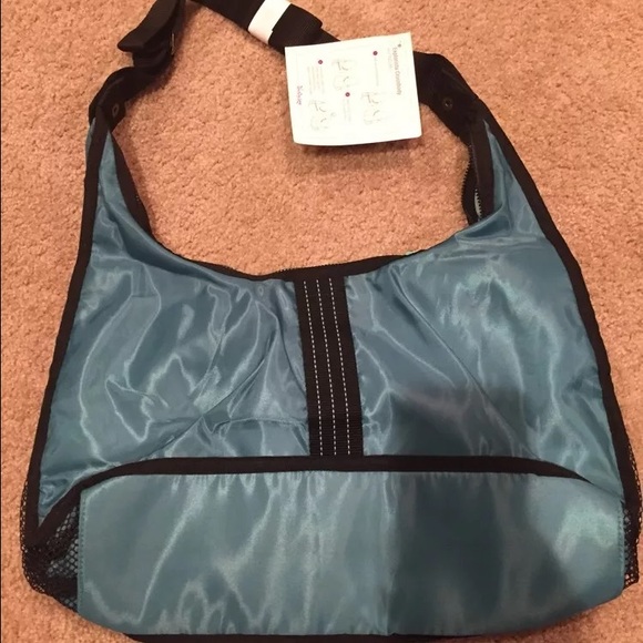 Thirty-one explorista crossbody new with tags teal