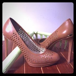 MICHAEL MICHAEL KORS heels Sz 7.5