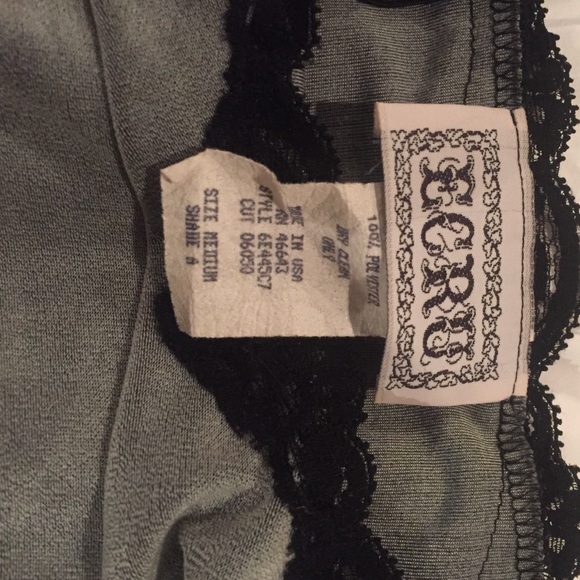 🚫DONATED🚫🎉PRICE DROP🎉Cami - Picture 3 of 4