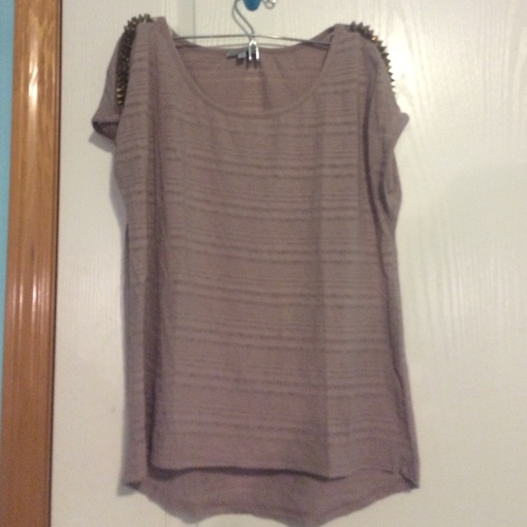 Light weight pink/purple tee with spiked shoulders