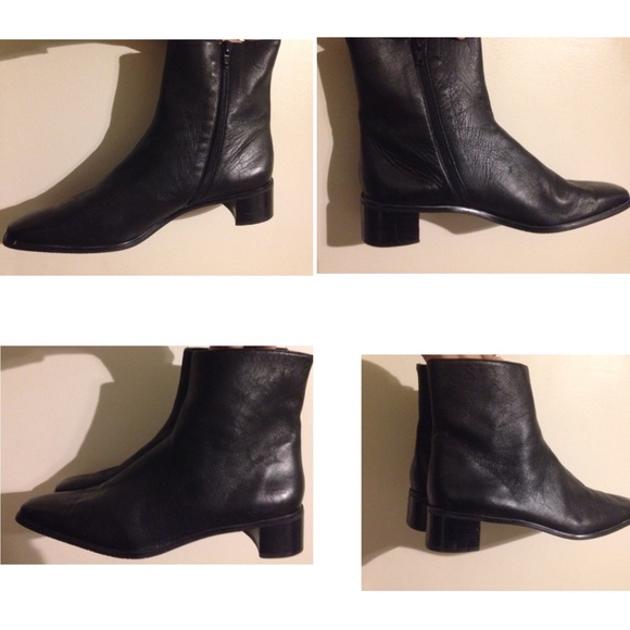 Authentic black Stuart Weitzman Leather  Bootie - Picture 1 of 3