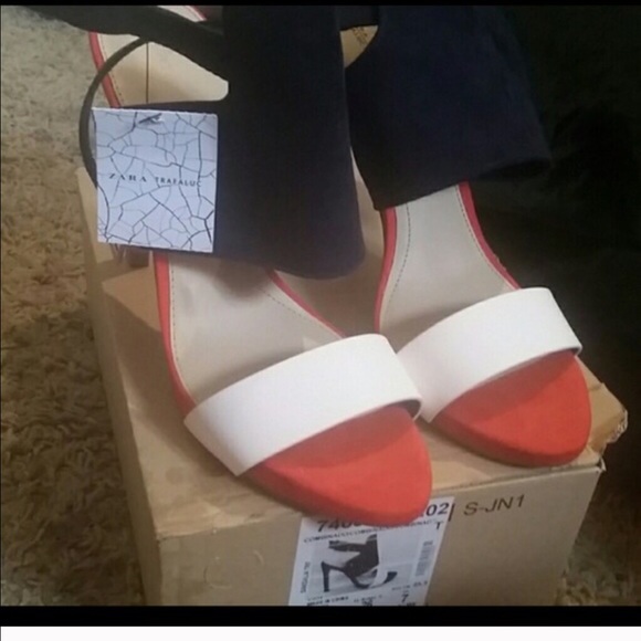 Zara color block heels!