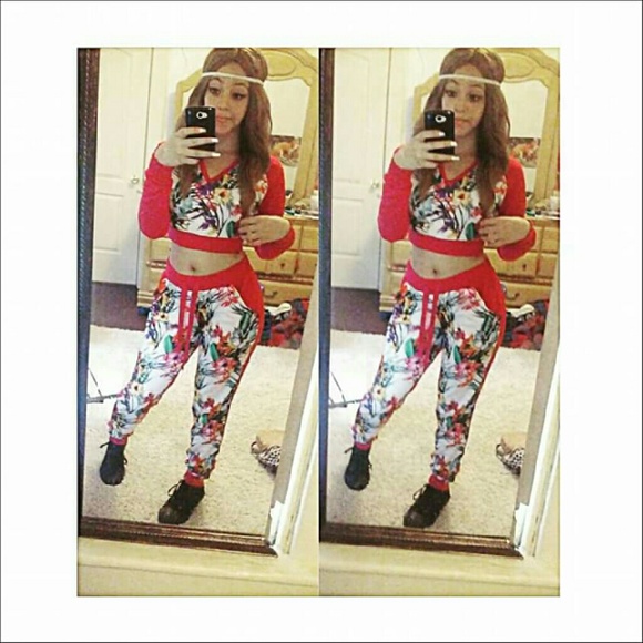 Two piece set - Picture 1 of 1