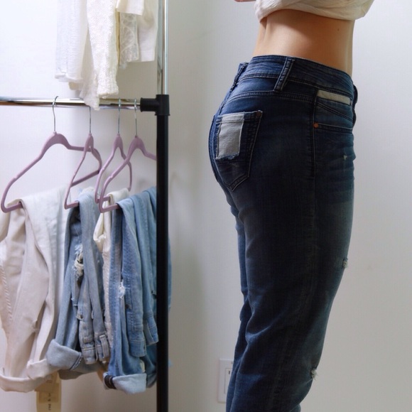 SOLD OUT Ripped Boyfriends - Picture 3 of 4