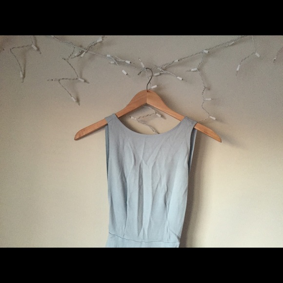 Open back dress! - Picture 2 of 4