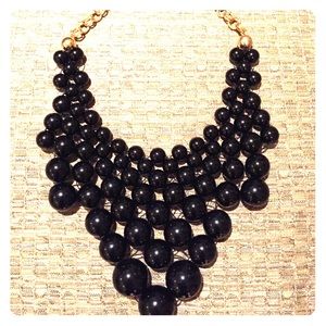Kate Spade bobble bib necklace!!
