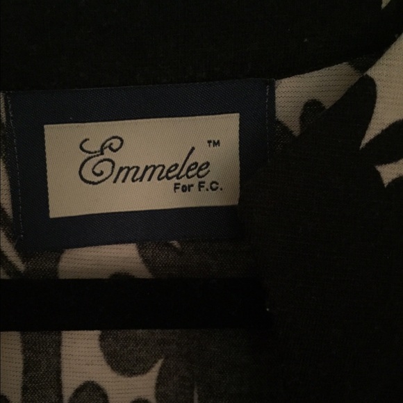 Black and Cream Patterned Dress - Picture 2 of 4