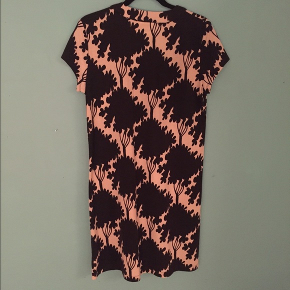 Black and Cream Patterned Dress - Picture 3 of 4