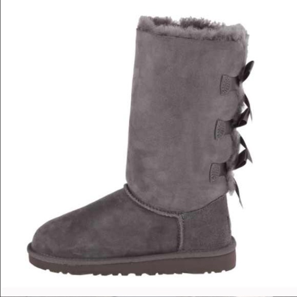 Ugg boots Youth4 Womens6