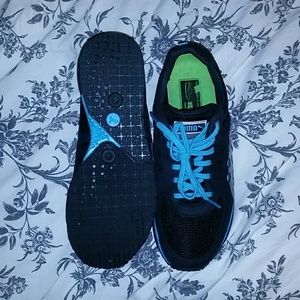 Puma "Faas" runners - women's size 8