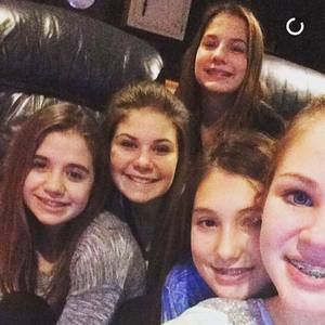 Meet your Posher, Taryn