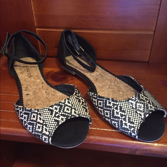 Rampage flats - Picture 2 of 3