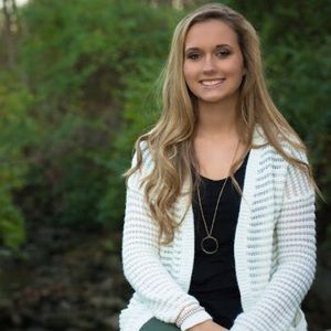 Meet your Posher, Sara