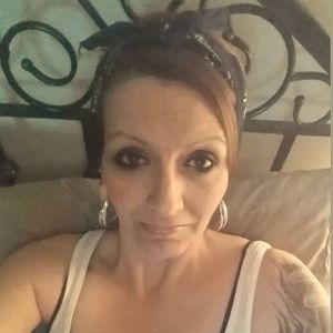 Meet your Posher, Jeannine