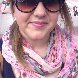 American Eagle Infinity Scarf