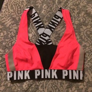 VS PINK ULTIMATE SPORTS BRA