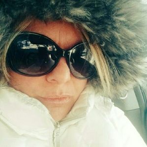 Meet your Posher, Mary ann