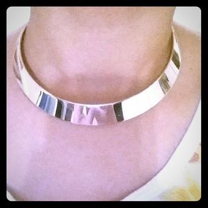 Half moon collar necklace