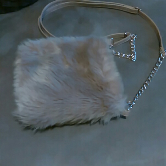 Purse - Picture 2 of 3