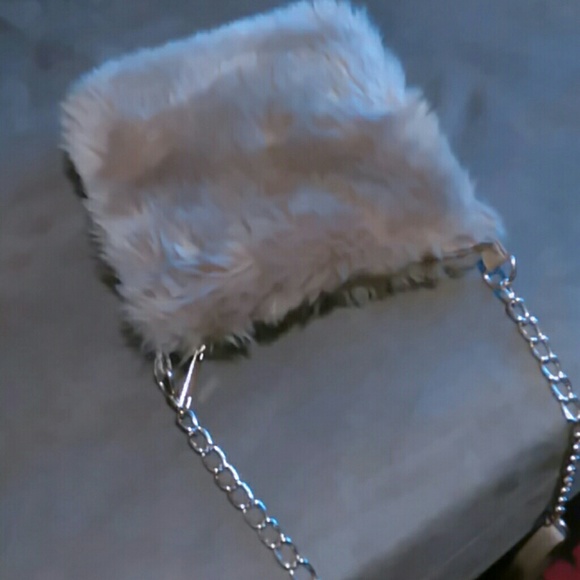 Purse - Picture 3 of 3