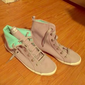 High top keds