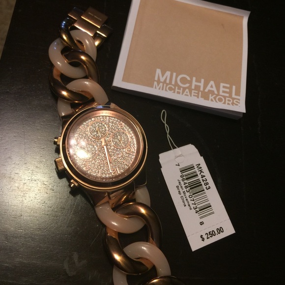 Michael Kors watch - Picture 4 of 4