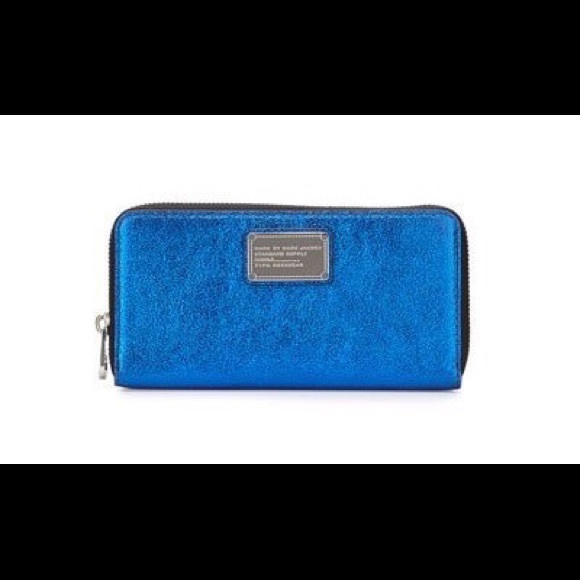 💯 NWT Marc Jacobs Metallic Q Wingman Wallet