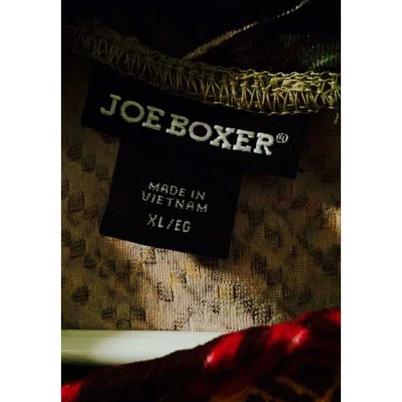 Pattern Muscle Top! - Picture 3 of 3