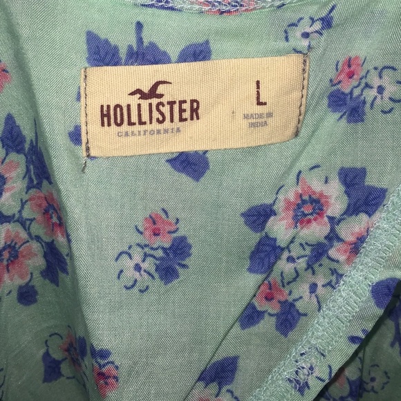 Hollister tank top - Picture 3 of 3