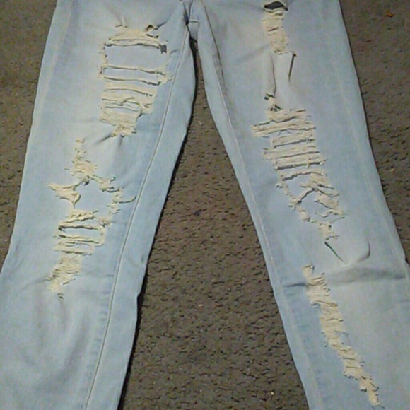 Jeans - Picture 3 of 4