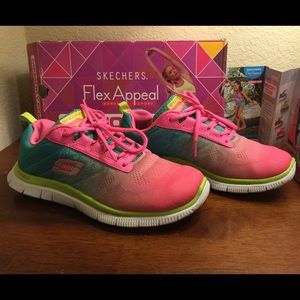 Pink Skechers Shoes