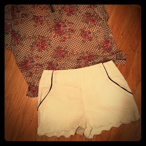 White scallop edge shorts