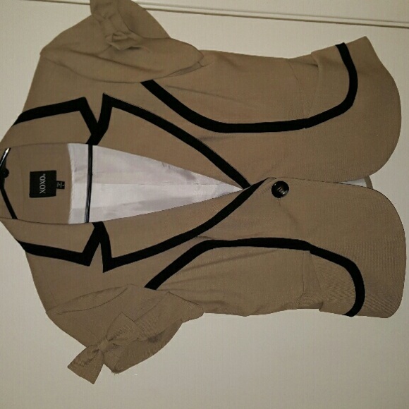 XOXO cape sleeve blazer - Picture 1 of 2
