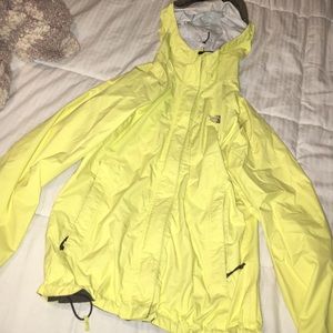 North face windbreaker