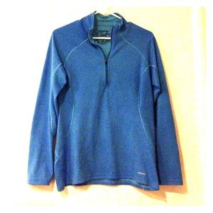 Awesome Patagonia half zip capeline midweight top