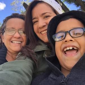 Meet your Posher, Ana