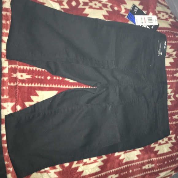 ⭐️STYLE & CO PETITE TUMMY CONTROL ANKLE PANTS NWT - Picture 2 of 4