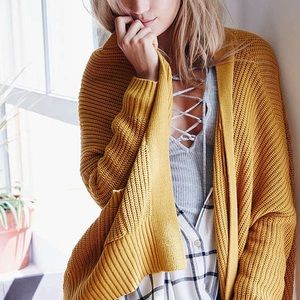 🚫SOLD🚫 Urban Outfitters BGD cardigan