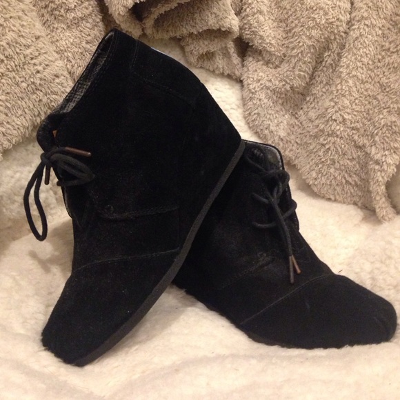 TOMS Wedges Never Worn!