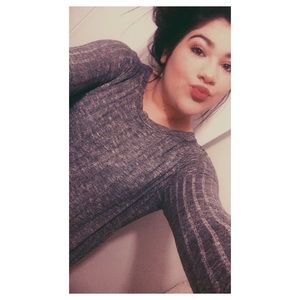 Meet your Posher, Aly