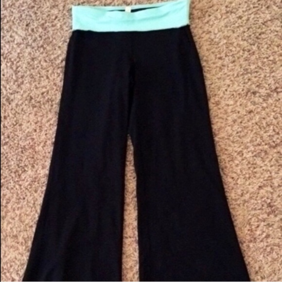 Lululemon flare pants