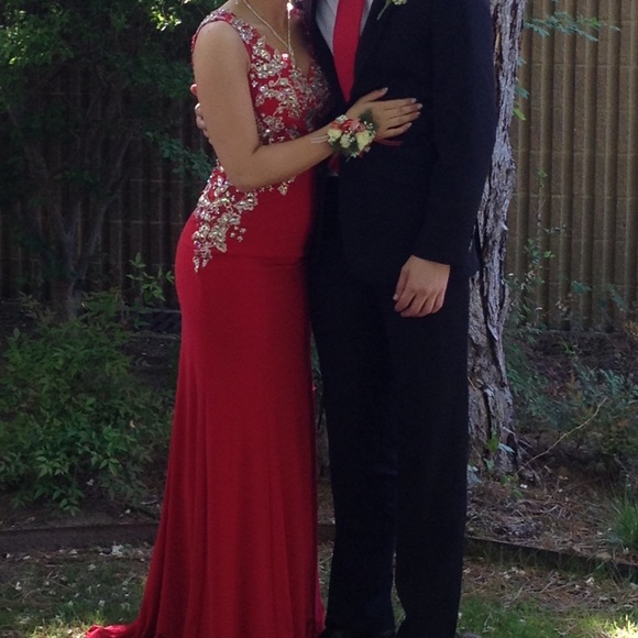 Red prom dress