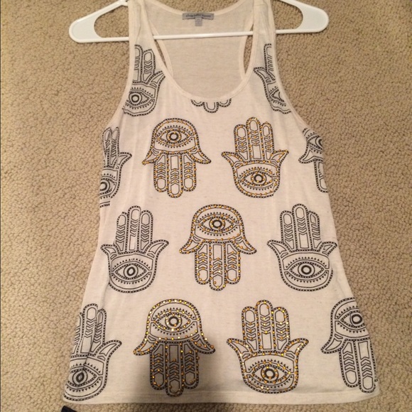 Hamsa tee