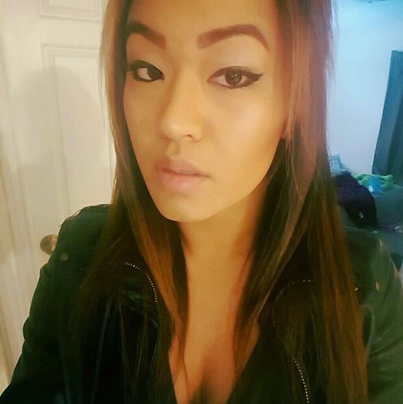 Meet your Posher, Mitsuko - Picture 1 of 1