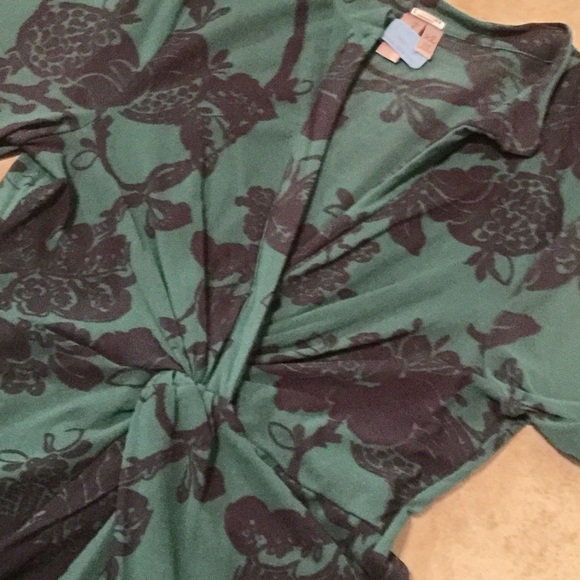 Sweet Pea Green and Black Blouse