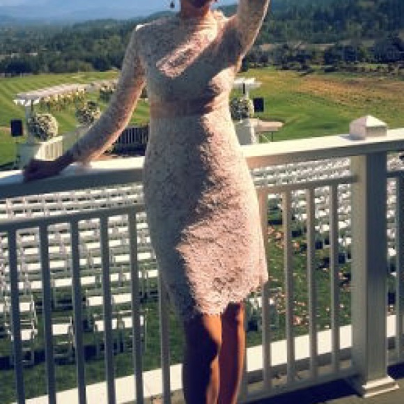 Beautiful Elegant Lace Dress