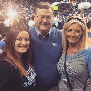 Meet your Posher, Hillary