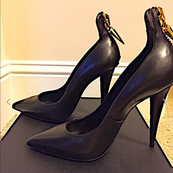 Giuseppe Zanotti Black Pumps