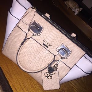 Guess large purse (authentic)